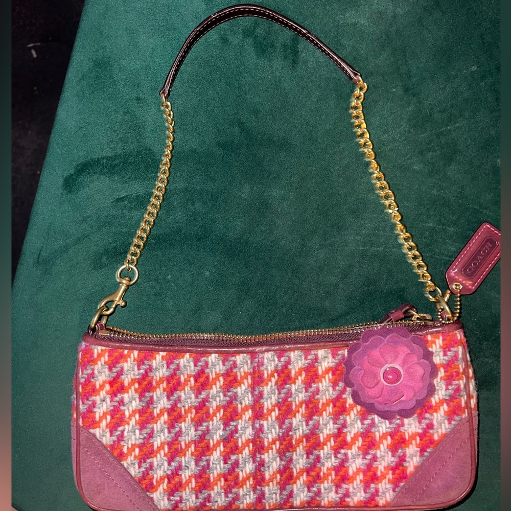 Vintage coach houndstooth purse